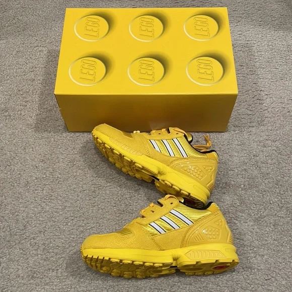 ADIDAS ZX 8000 X LEGO® yellow SHOES big kids size 4 brand new with box - Picture 6 of 7